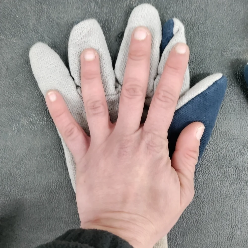 Cowboy gloves